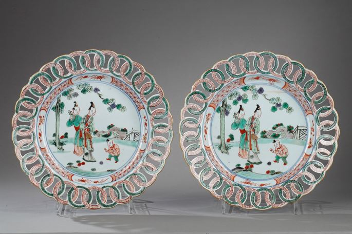Plateս with rim reticulated - Famille verte porcelain - Kangxi period | MasterArt